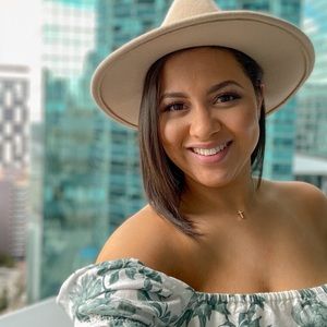 Meet your Posher, Amy